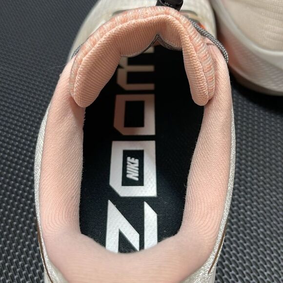 - Nike Air Zoom Pegasus, Women’s Size 7 - Picture 4 of 8